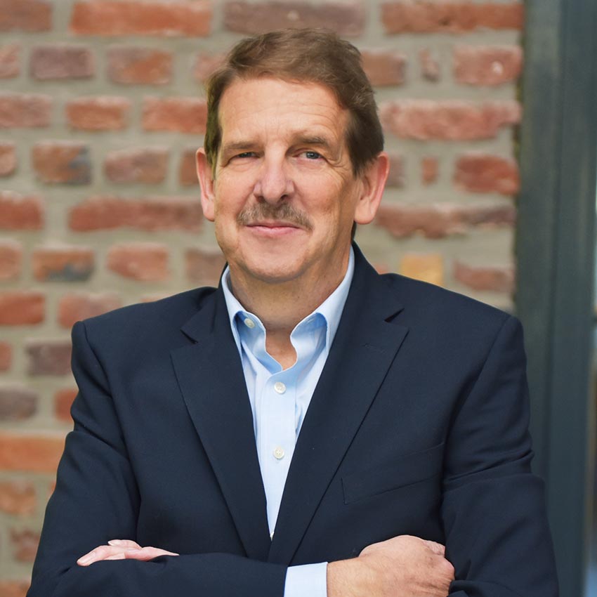 <strong><font color="#51575c">WERNER WEBER</font></strong>